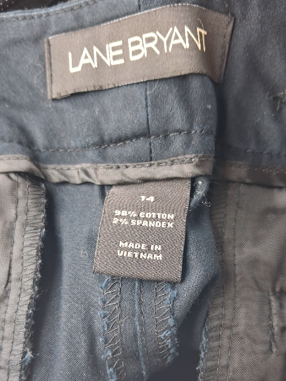 Lane Bryant Womens Dark Navy Strech Bermuda Shorts